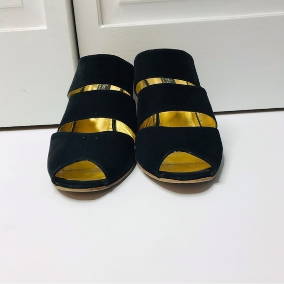 CHARLES DAVID Black Slip On Heels Size 9 - Picture 2 of 6